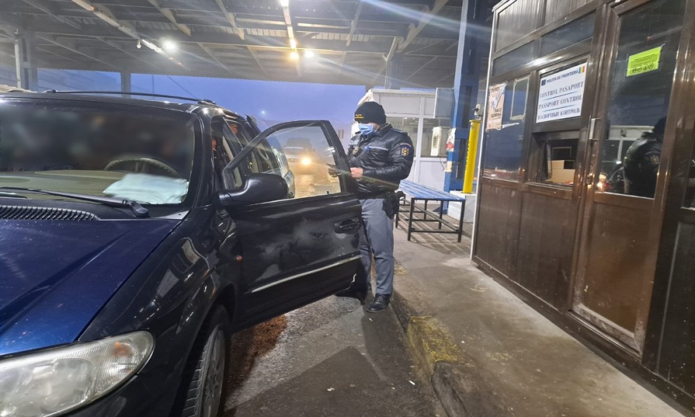 Un moldovean și-a cumpărat un AUDI din România iar la vamă a aflat că actele sunt false